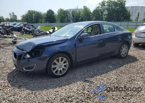 2013 Volvo S60 T5 from USA, damaged, VIN YV1612FH1D2177595